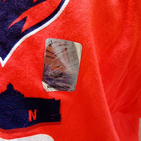 NHL Washington Capitals Tee BNWT - Picture 2 of 5